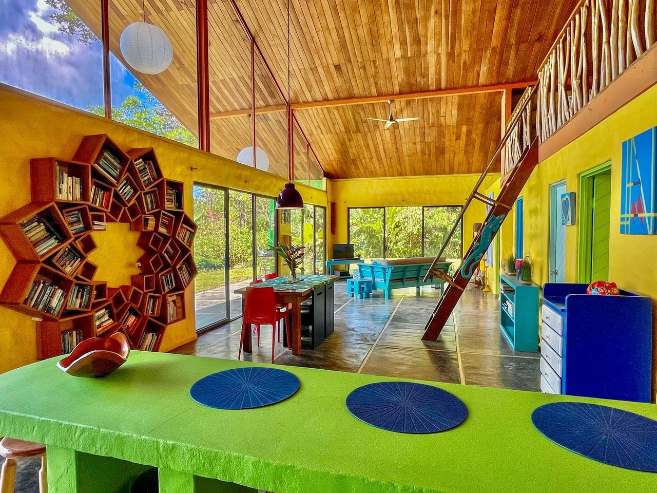 2.35 ACRES- 2 Bedroom Colorful Jungle Home With Ocean Views, Privacy, Room To Build More, Only 10 Min To Dominical!!!