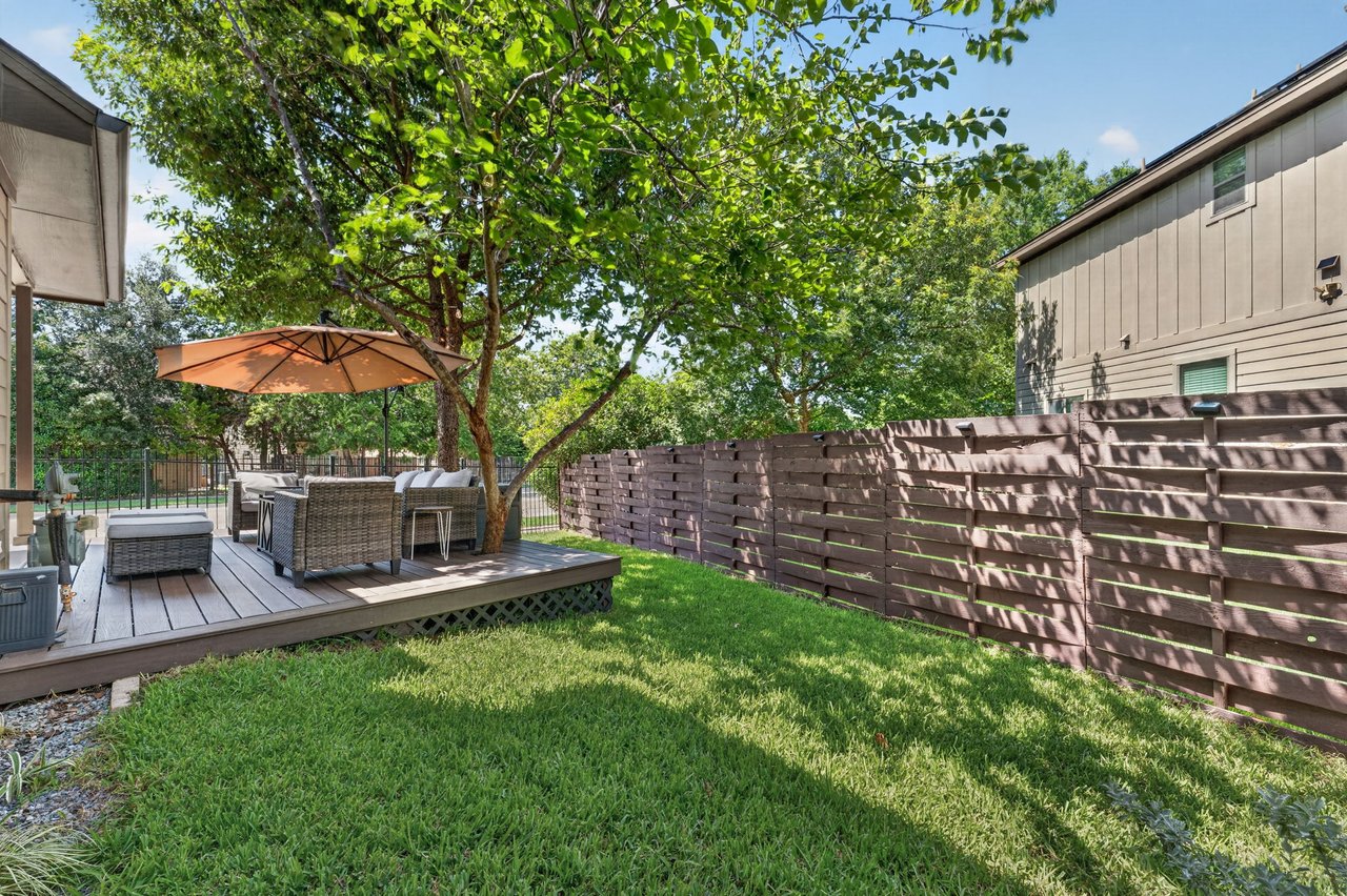 2101 Rivers Edge Way 