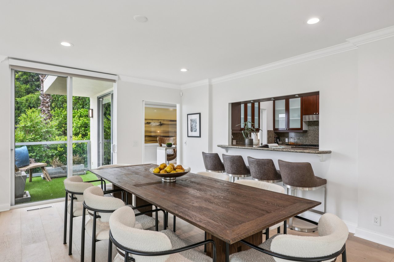 8715 Sunset Plaza Ter, Sunset Strip