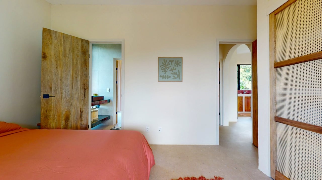 New Modern Ojochal Home with Pool, Office & Mountain Views 24/7 Security