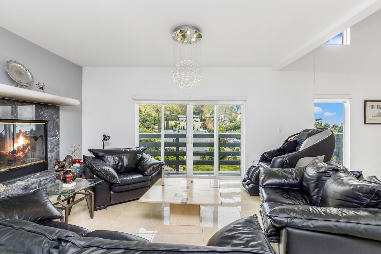 2350 San Marco Dr