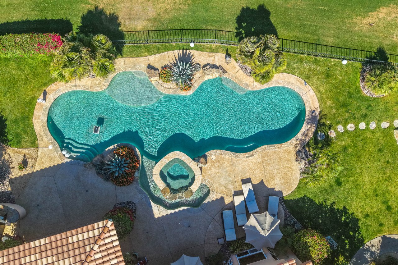 48810 Vista Estrella