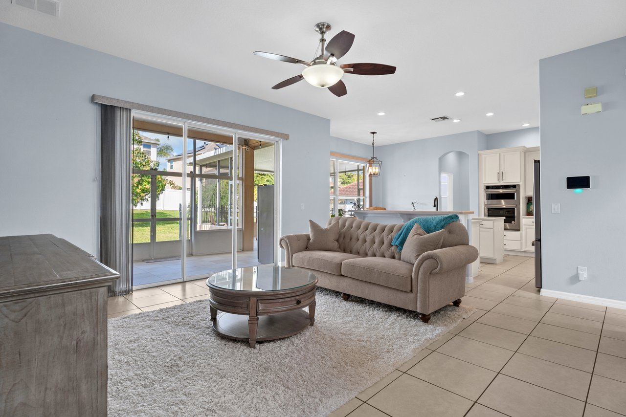 619 Largovista Dr