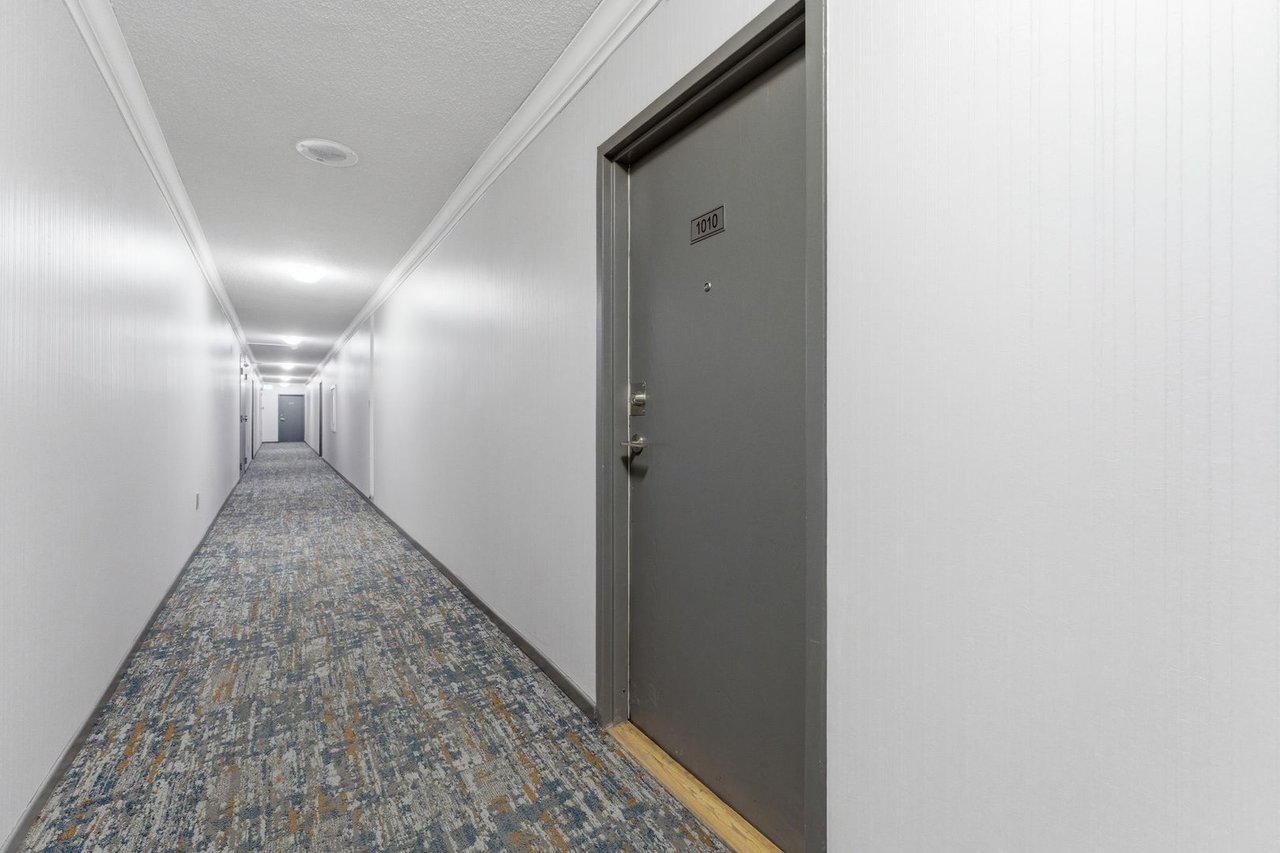 3170 Kirwin Ave 1010