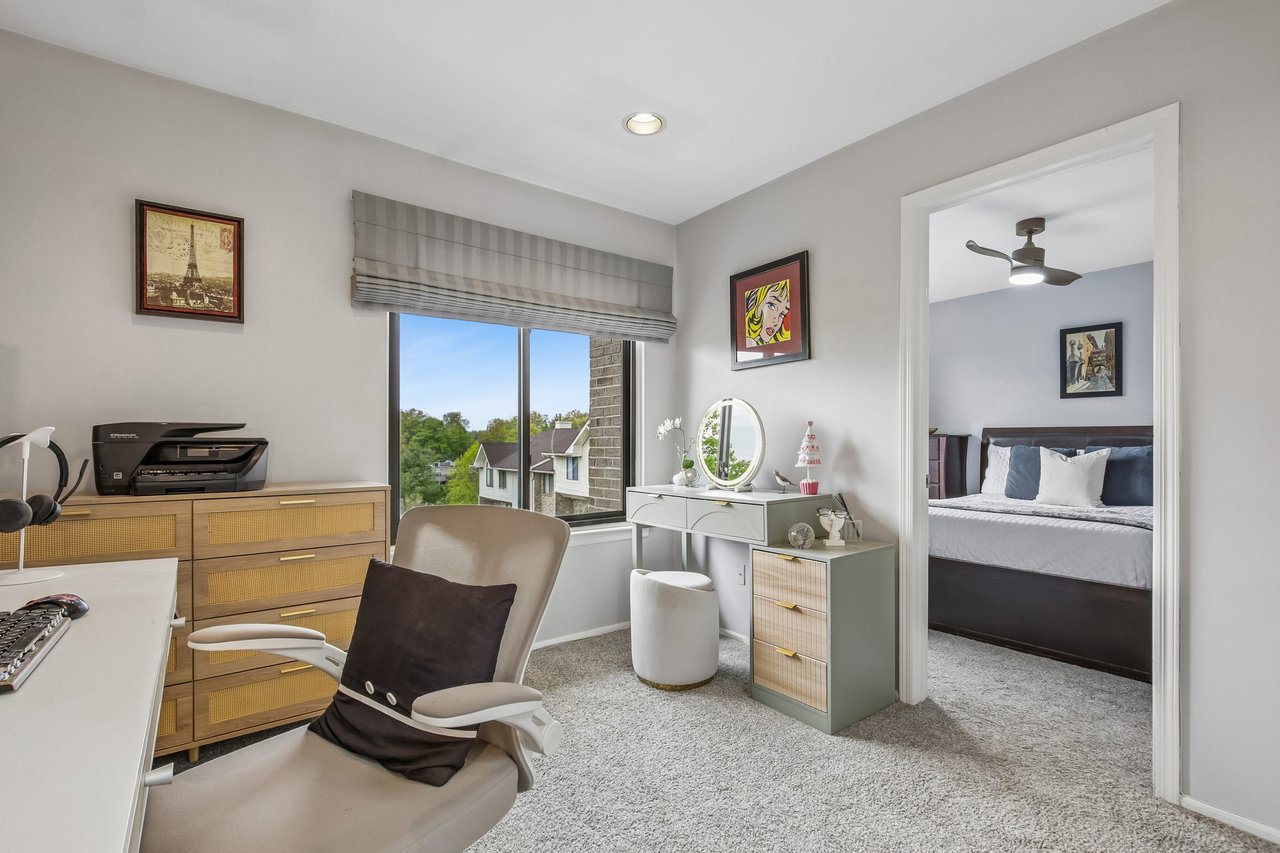 12 Louisburg Square