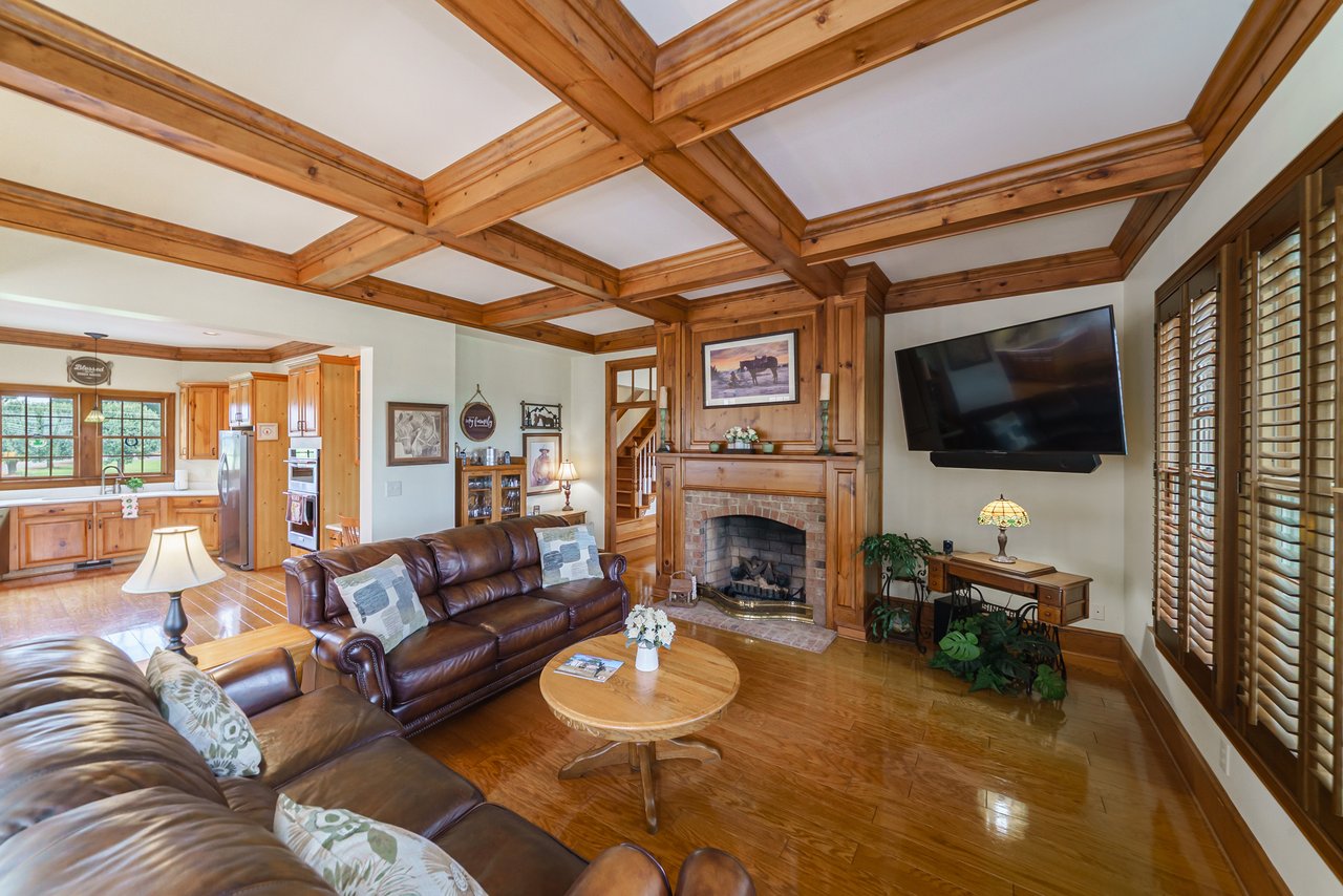 29-Acre Equestrian Estate with 14-Stall Barn