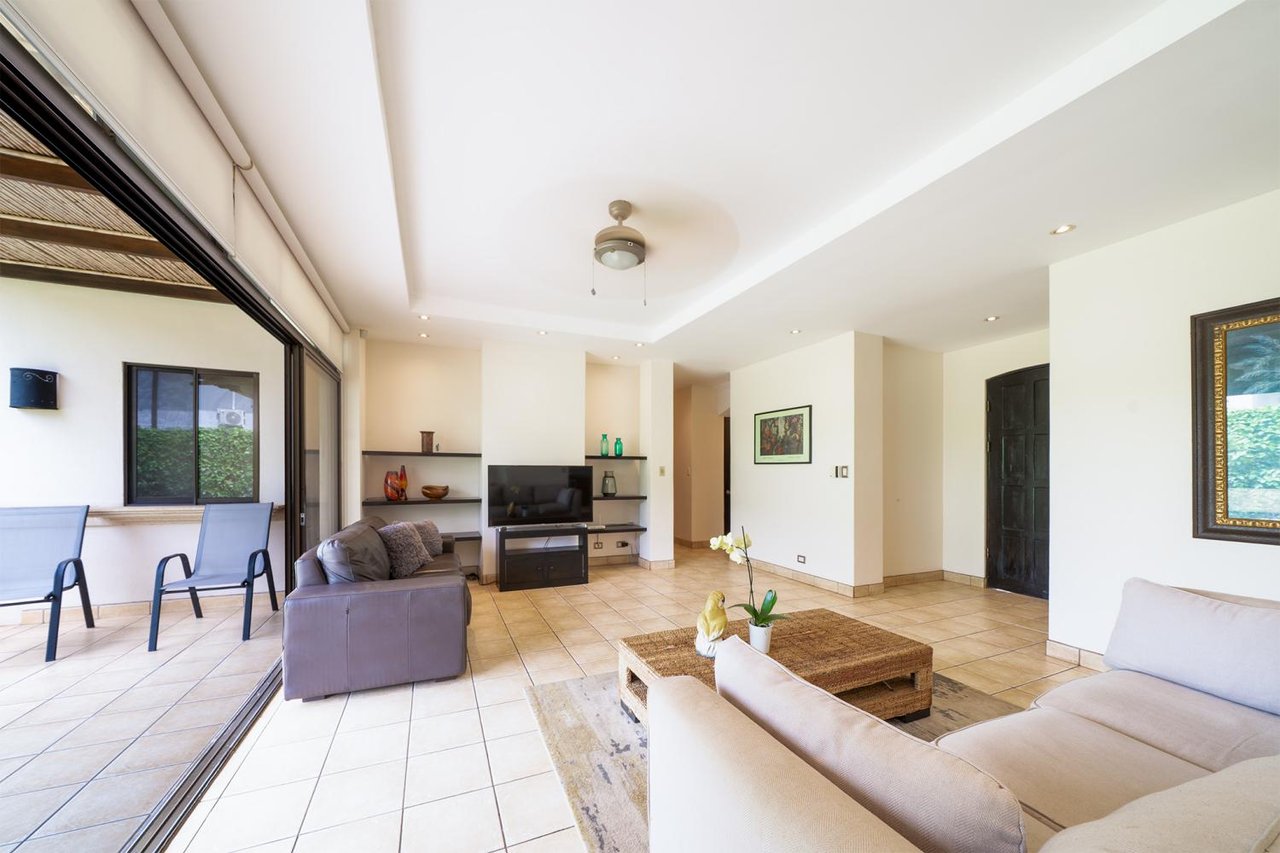 Casa Cali | Modern 3-Bedroom Turnkey Home in Pacific Residences – Minutes from Tamarindo Beach