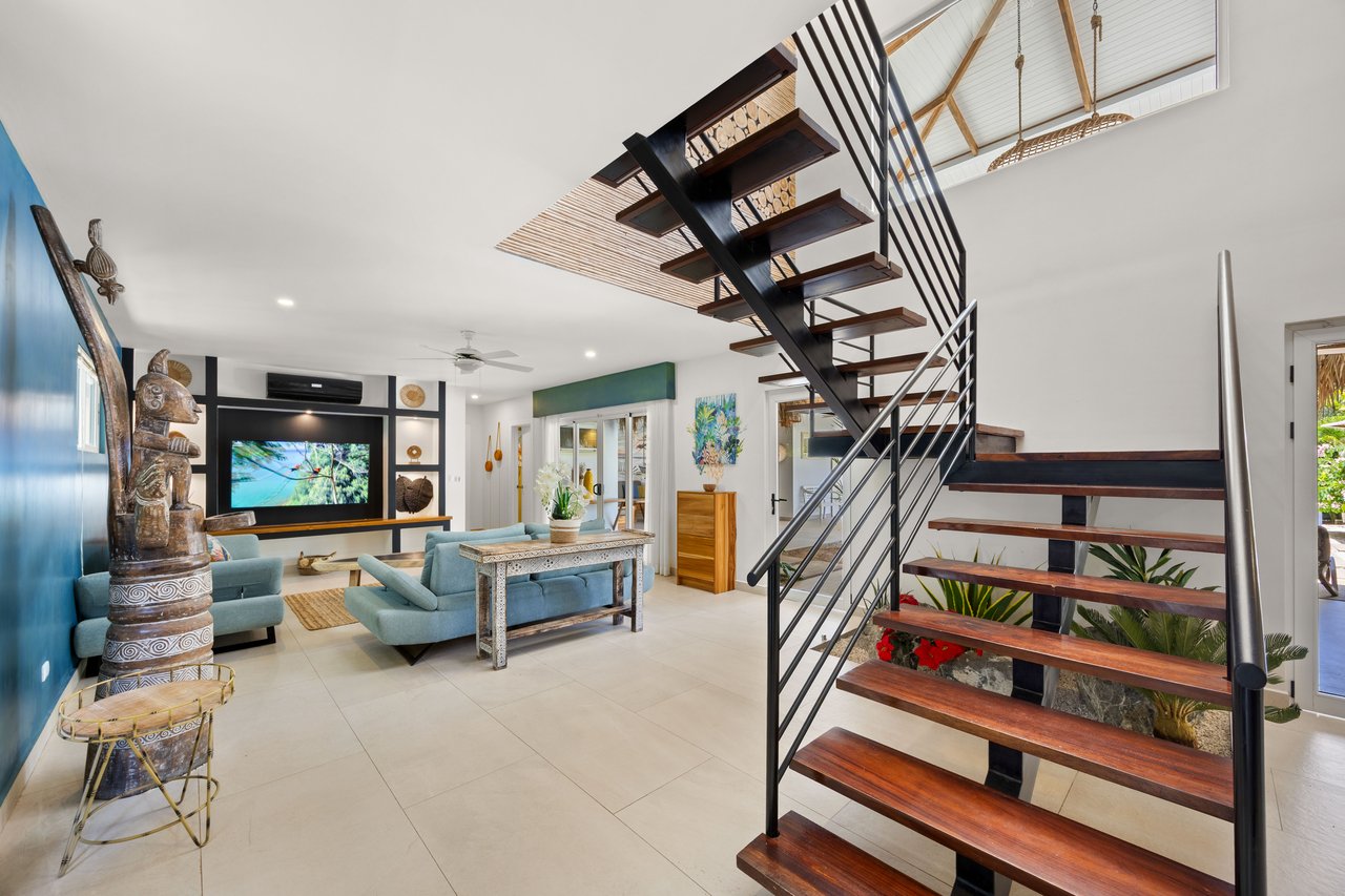Casa Karibe | Vibrant 5-Bedroom Caribbean-Inspired Villa with Pool in Gated Tamarindo Community
