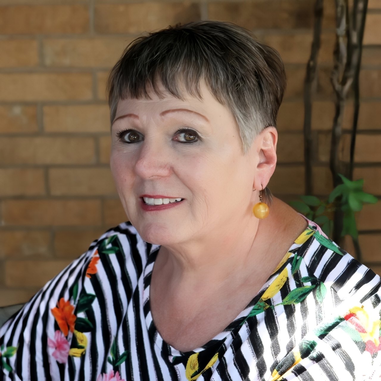 Sheila Tixier Clovis, NM Real Estate Agent Headshot