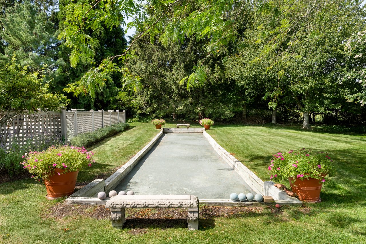 Southampton Village Summer Rental with Tennis / Pool