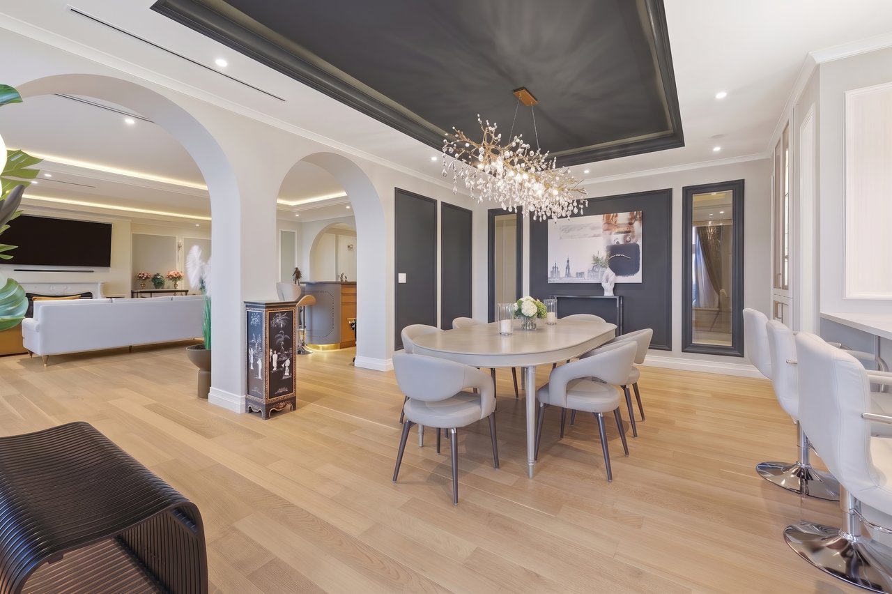 100 Carlyle Drive VG6