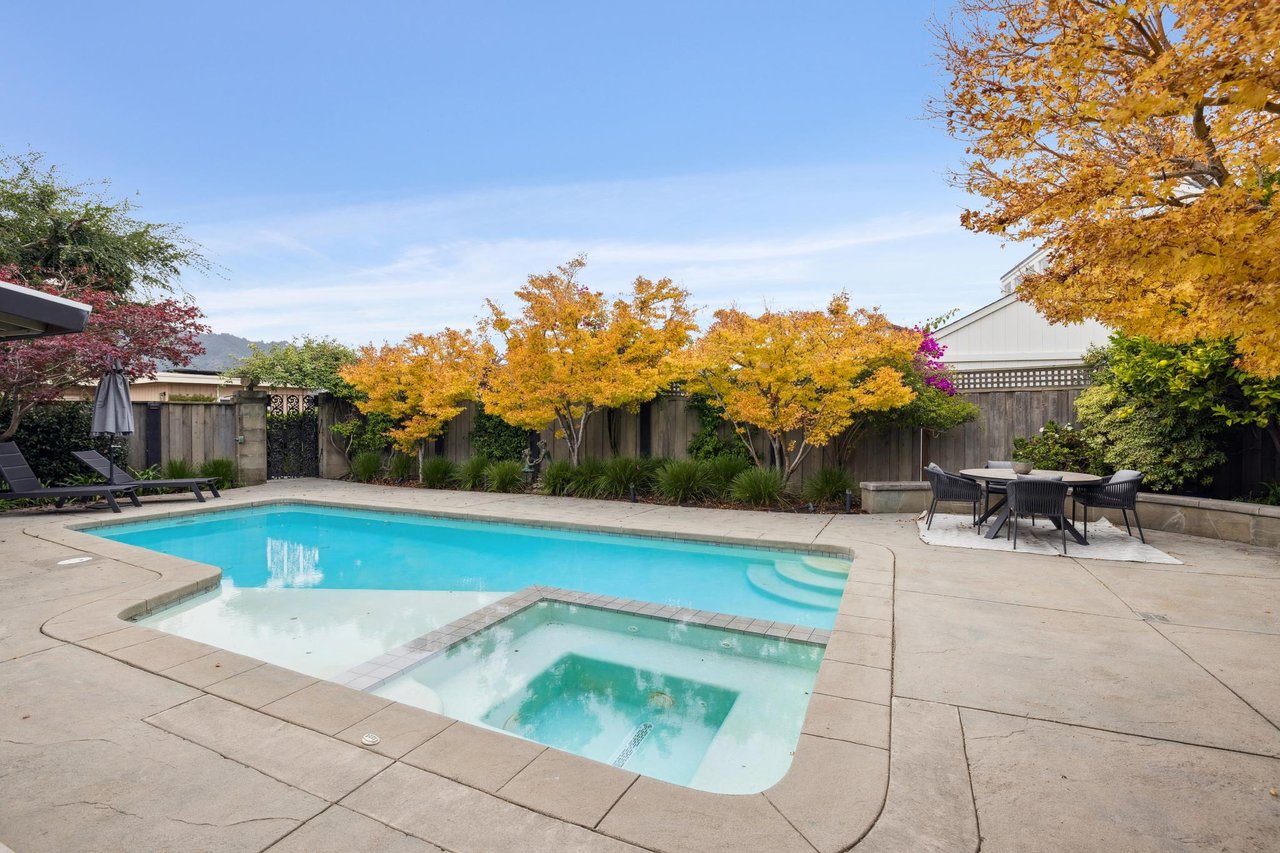 Luxurious Waterfront Home in Larkspur Marina