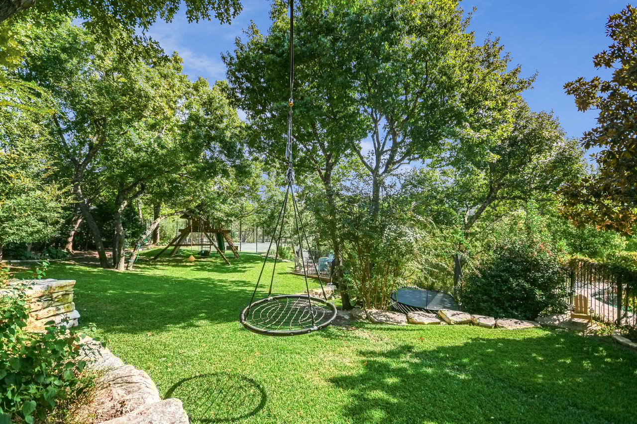 2201 Far Gallant Dr