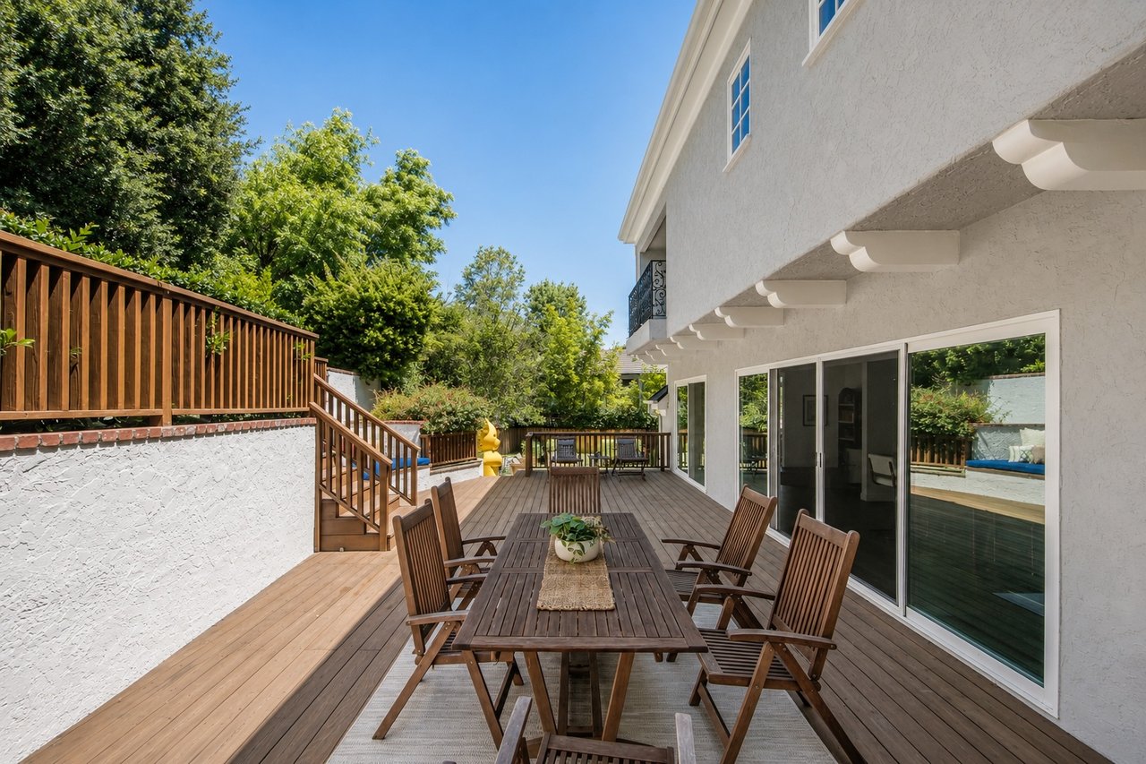 3891 Sepulveda Blvd, Sherman Oaks 