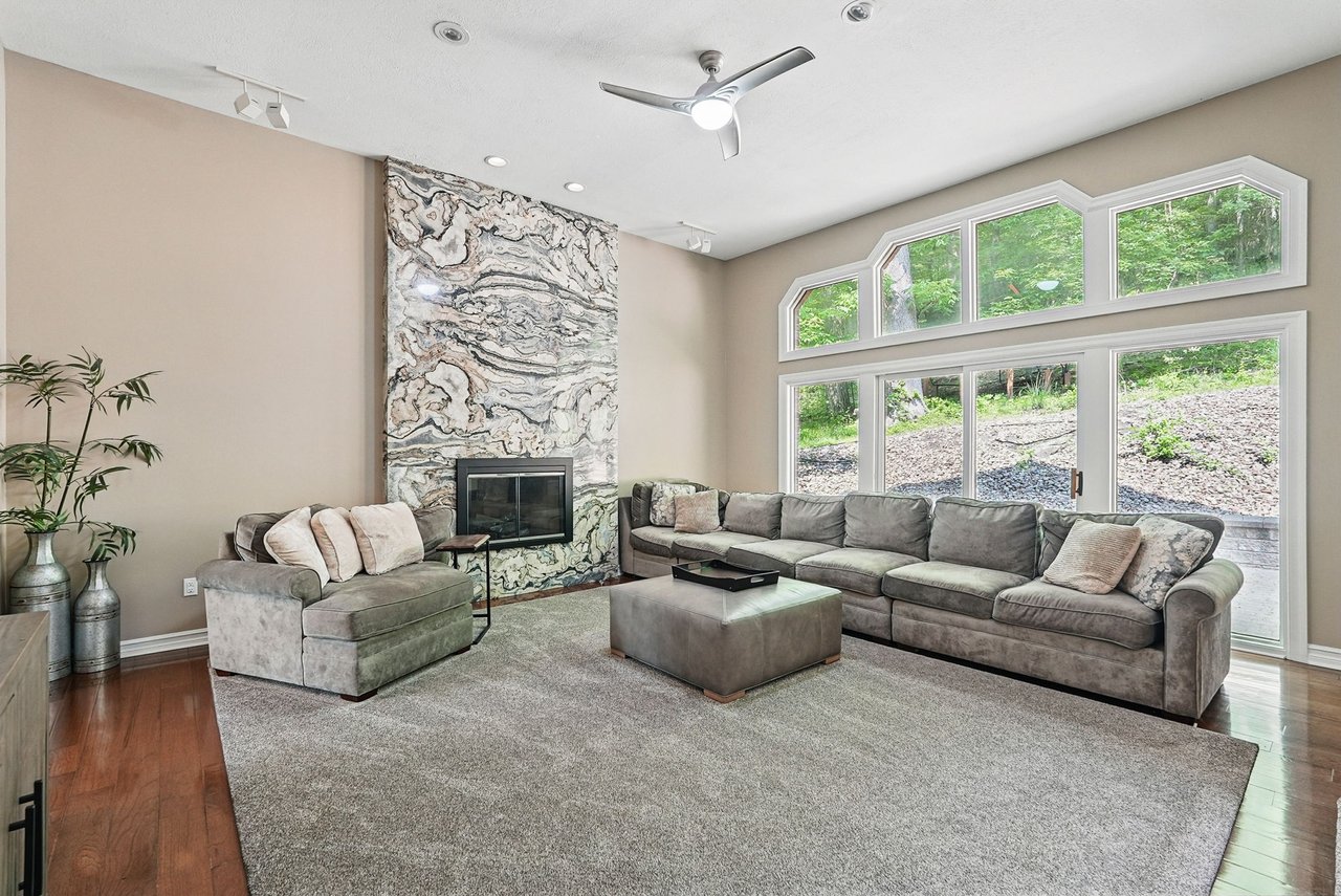 559 Normandy Ct