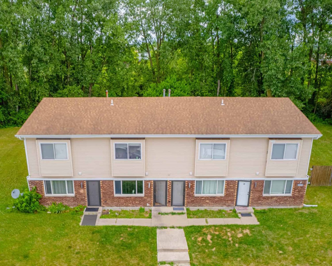 5886 Creekview Court | Portage, Indiana
