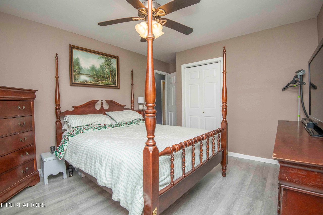 1212 Pilleaux Dr