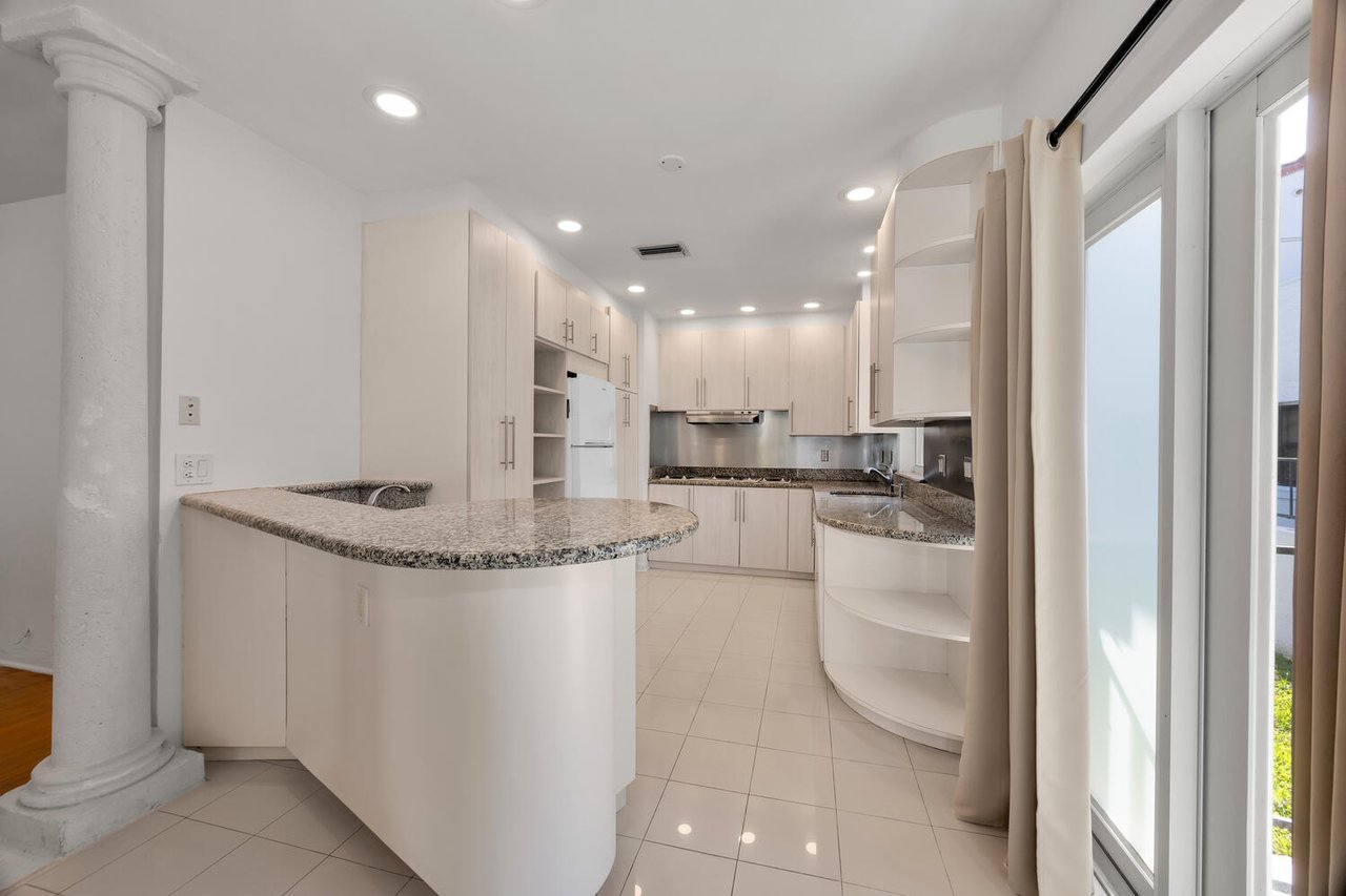 Art Deco Gem in Coral Gables