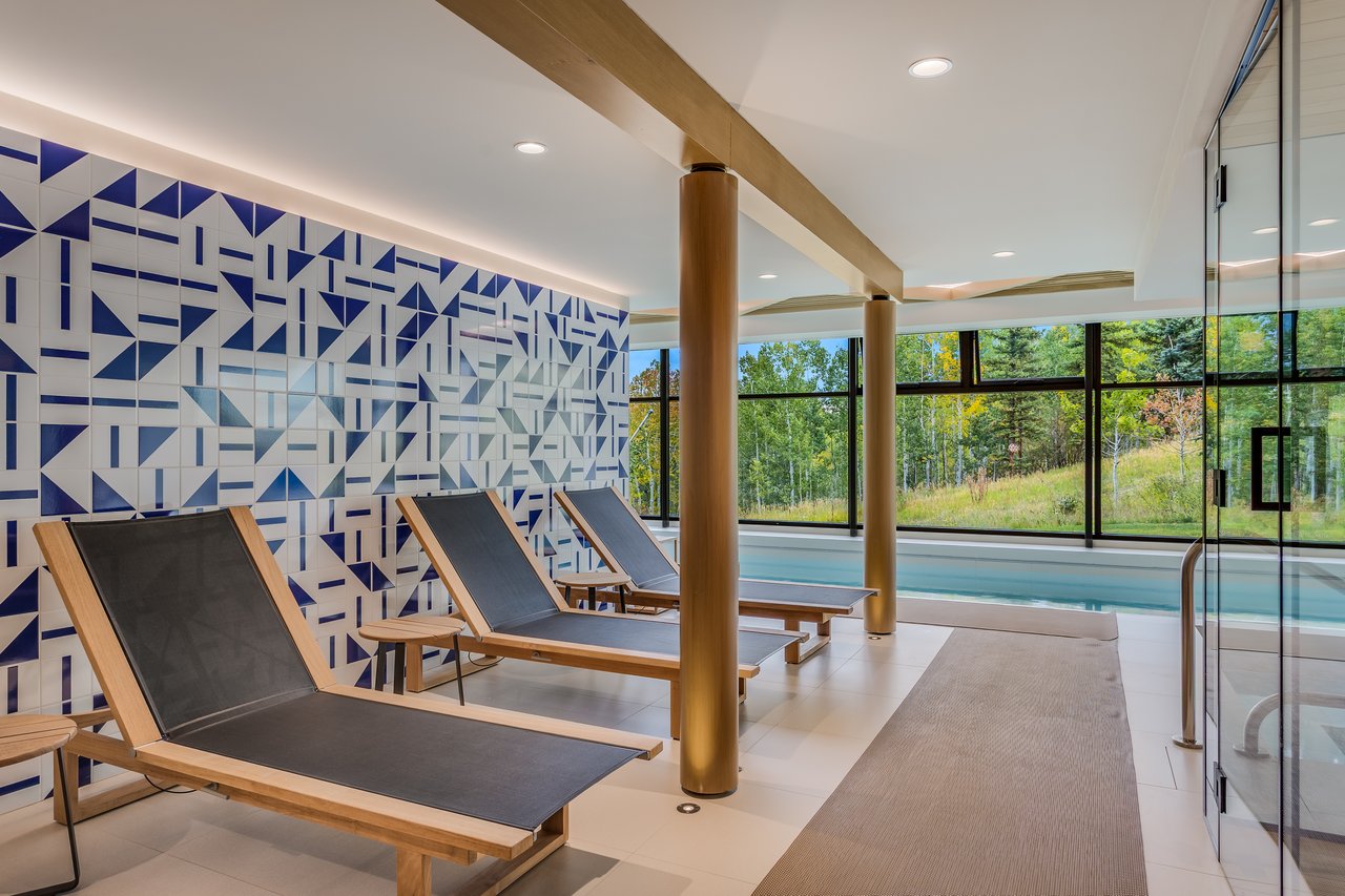 Edgewood Lane Masterpiece