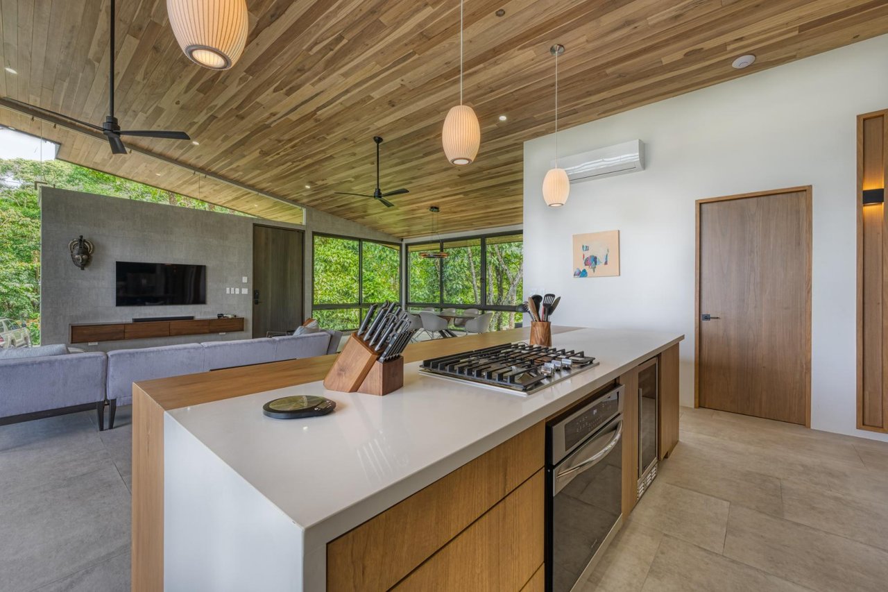 Modern Ocean View Luxury Estate, Ojochal, Puntarenas