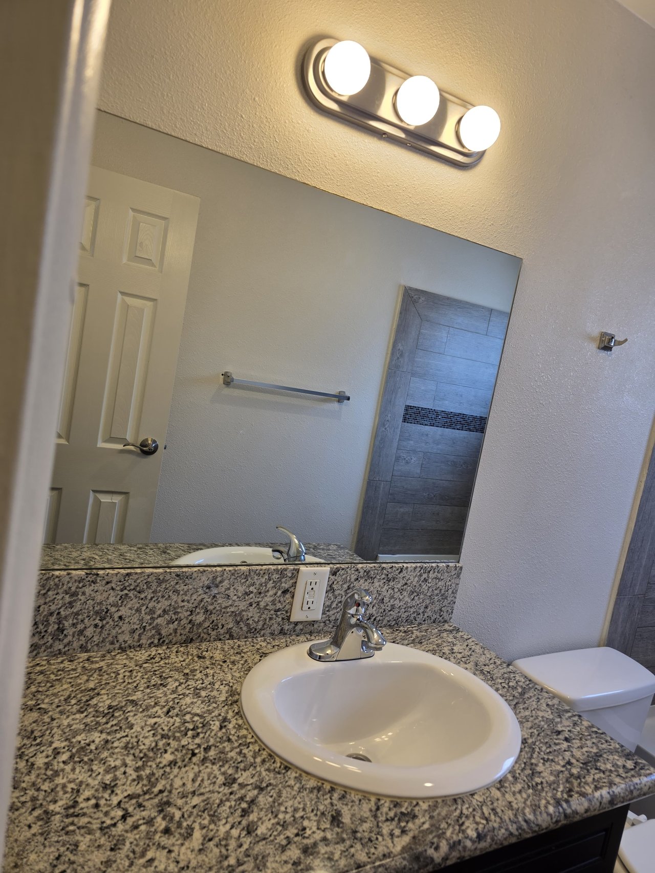 2626 Lynnwood Street #2 