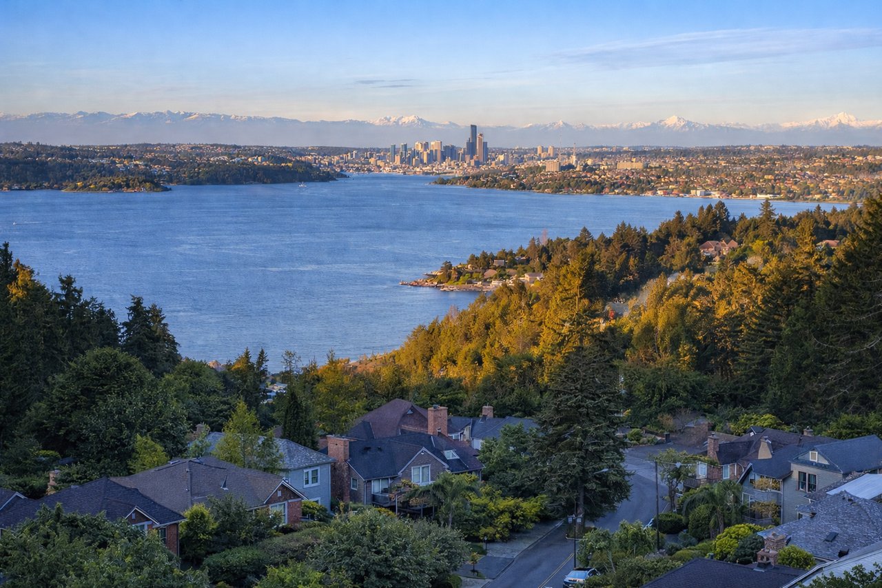 Hawthorne Hills, Lake Washington Views