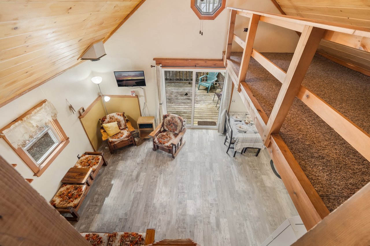 76 Cottage Shore Drive Holden, ME 04429-7003