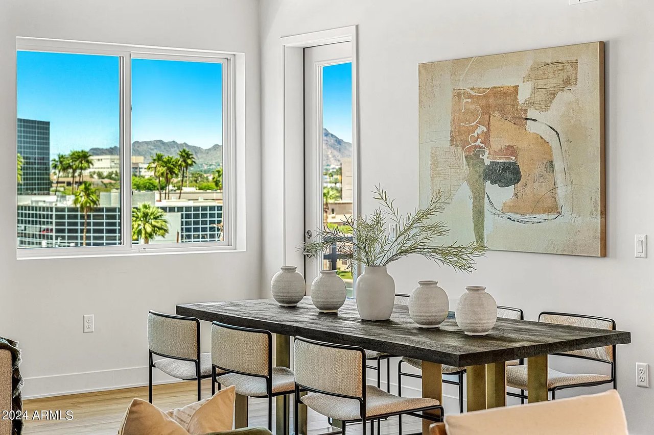 3131 N CENTRAL Avenue, 4015, Phoenix Unit: 4015