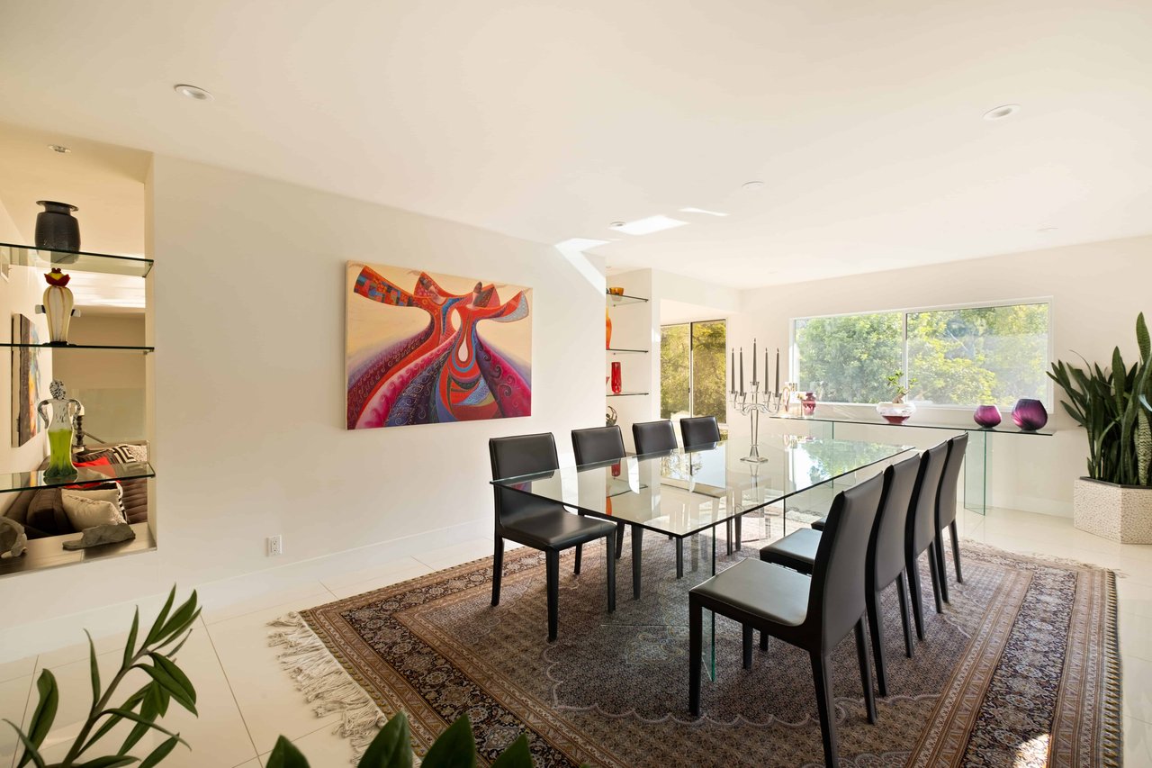 OFF MARKET : ENCINO, CA