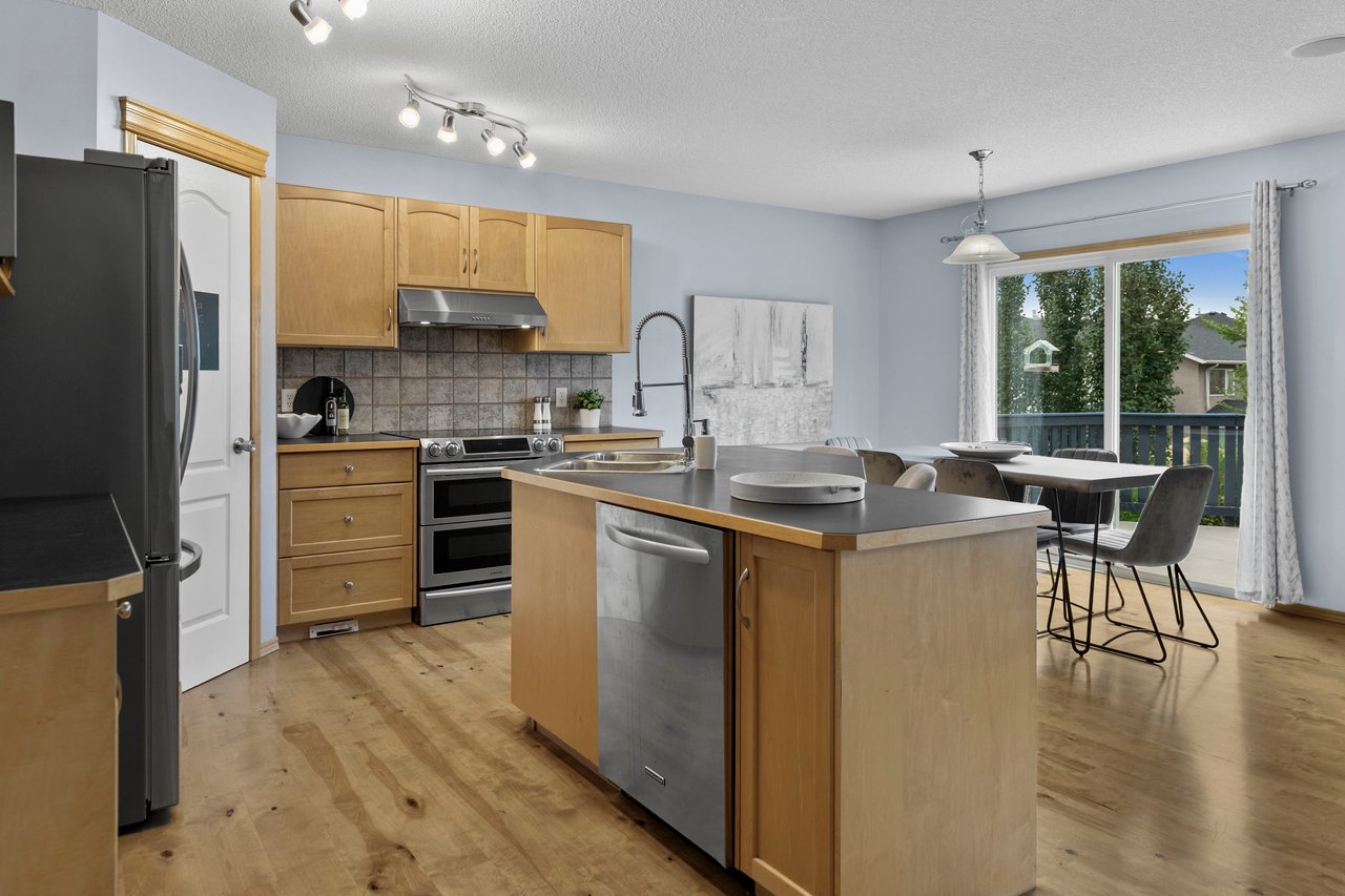172 Tuscany Meadows Heath NW