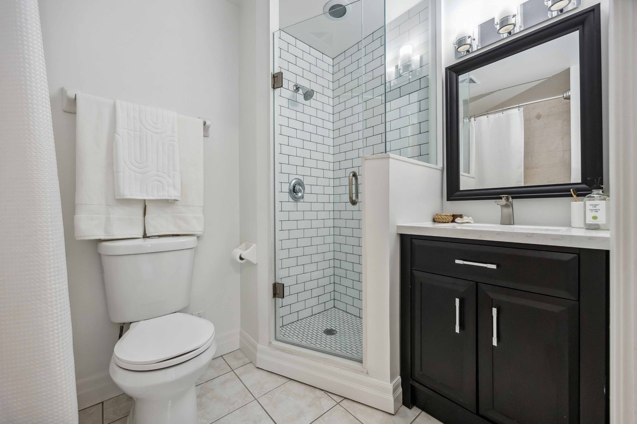 18 Spring Garden Ave Unit: 109