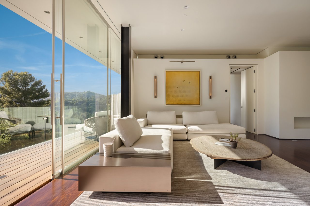 9727 Oak Pass Rd, beverly hills