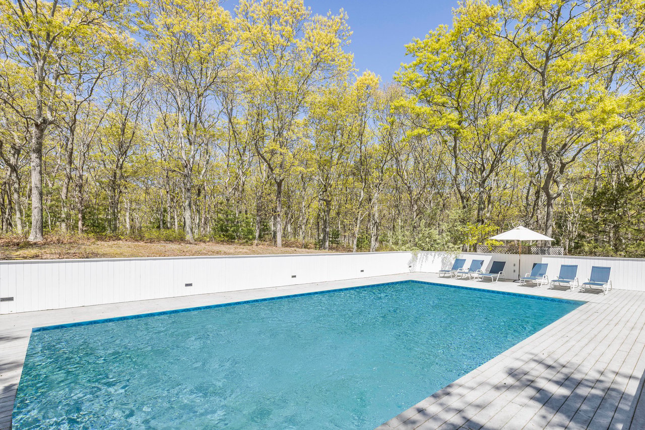 35 Rivers Road, East Hampton