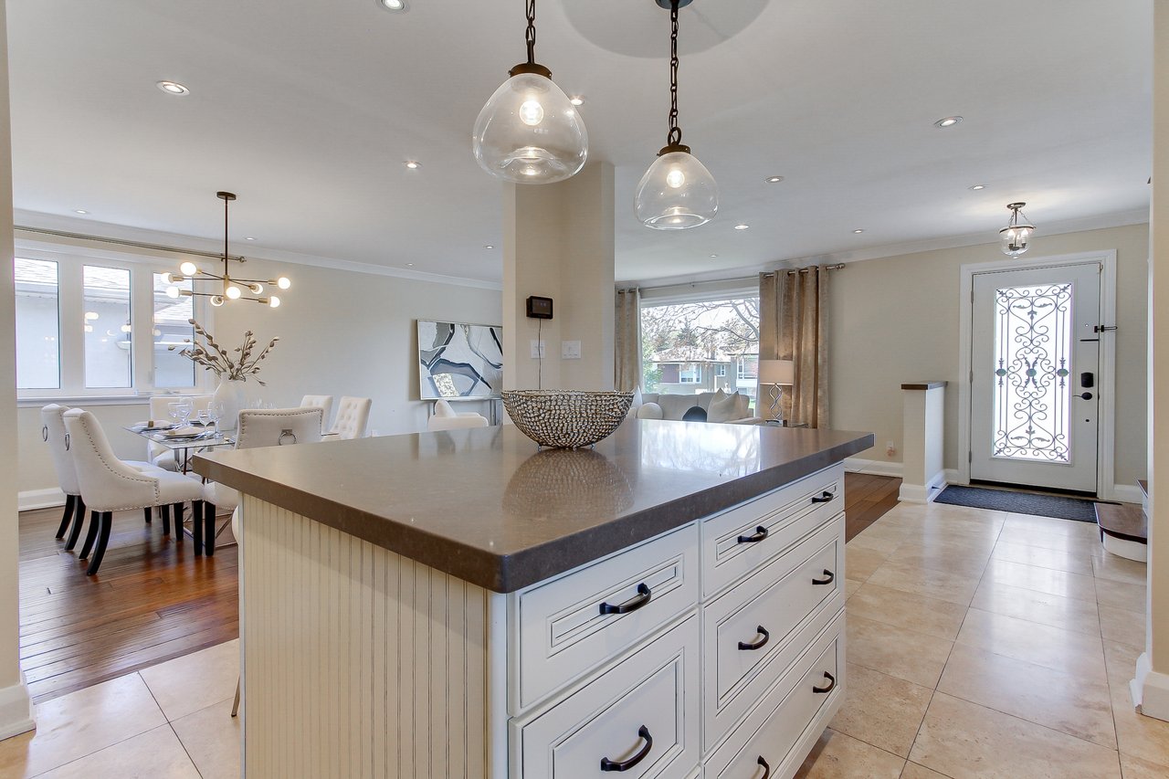 Executive/Family Home - Bathurst Manor 