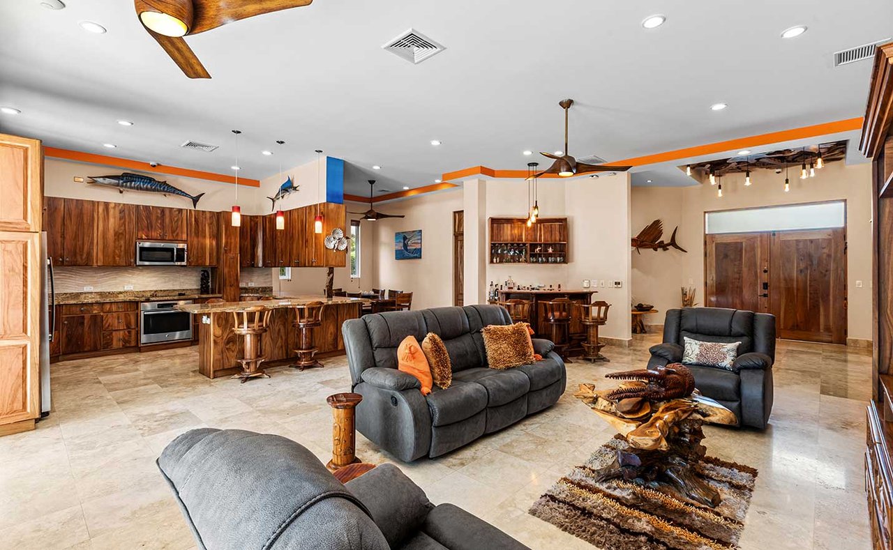 Private Luxury Estate Near Los Sueños Resort & Marina -La Estancia 