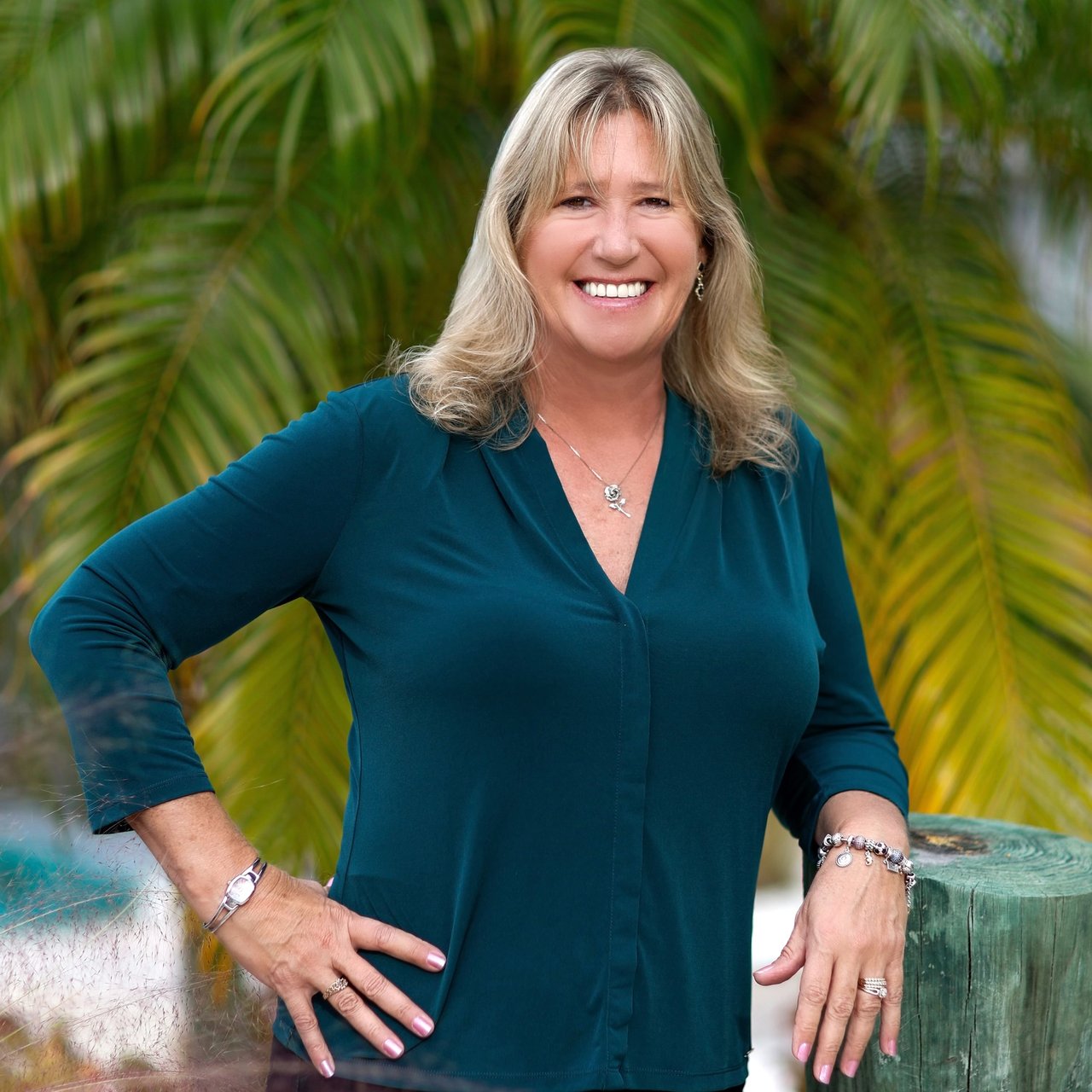 Suzanne Smith Homosassa, FL Real Estate Agent Headshot