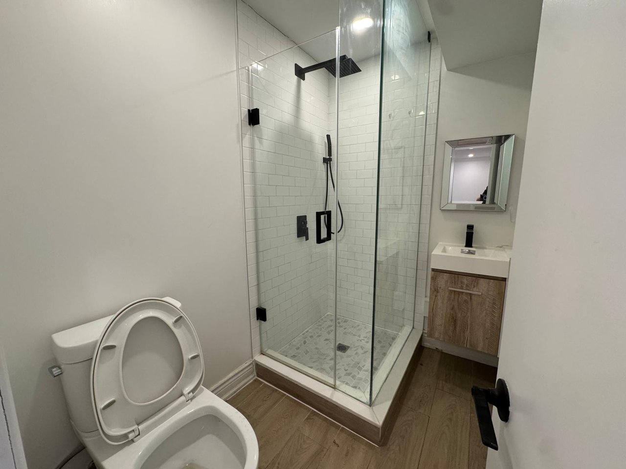 291 Brighton Avenue Unit: Main Front