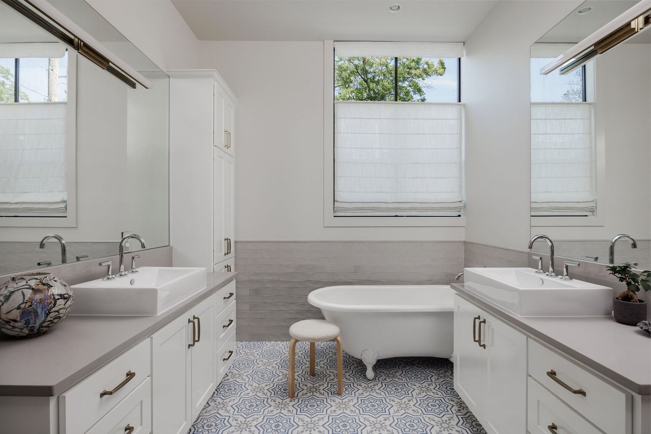 A Classic East Coast Reinterpretation in Travis Heights