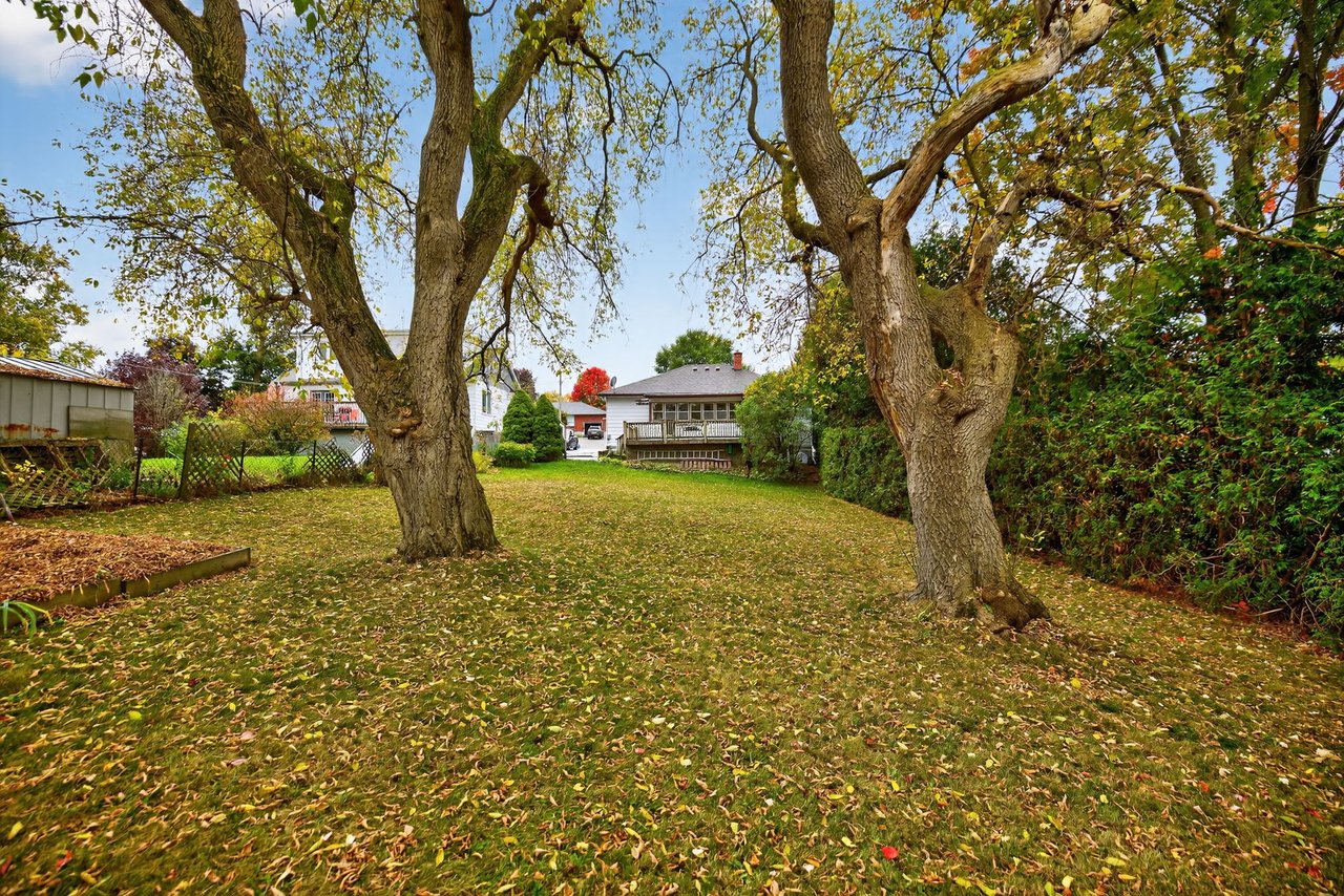 275 Maple Street, Newmarket