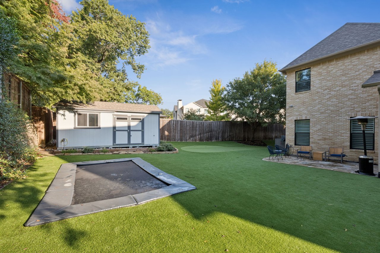 6910 Frontierwood Pl