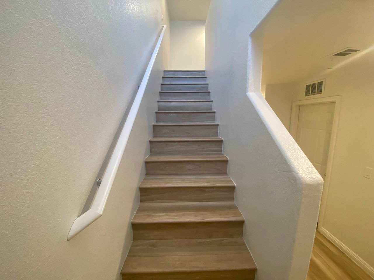 4517 Dover Straight Street