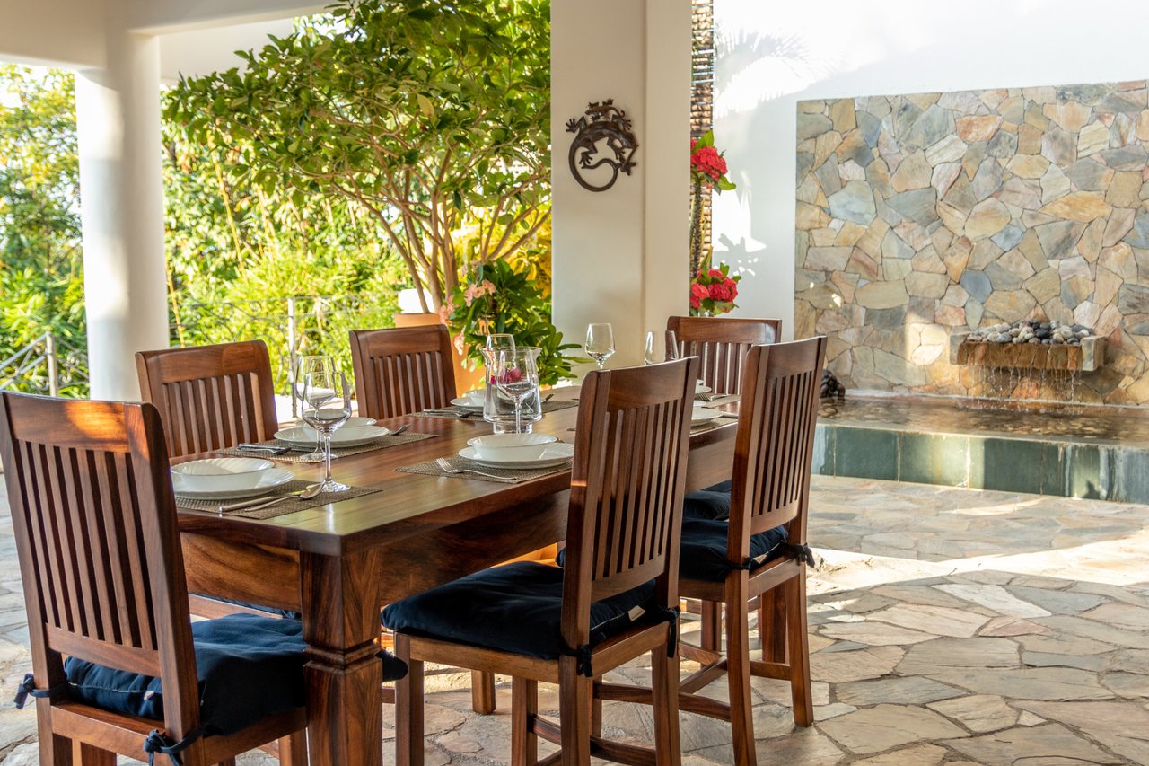 3 bedroom, Villa, Vista Hermosa