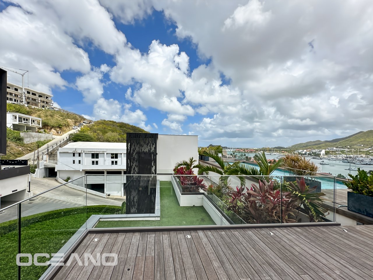 1-Bedroom Apartment with Lagoon View | The Hills Residence