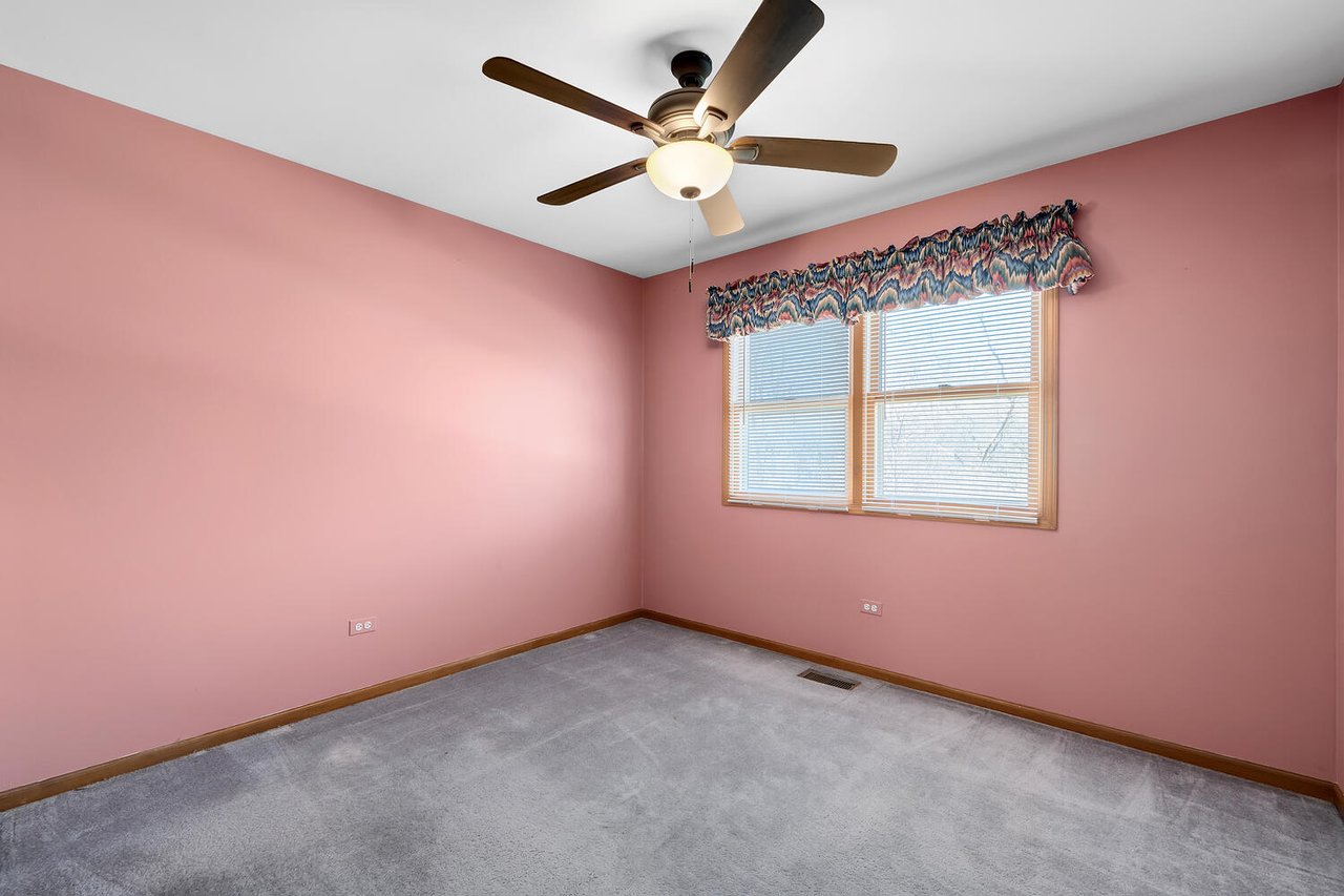 27W015 Manchester Rd, Winfield IL – Updated Home with Forest Preserve Views and 3-Car Garage