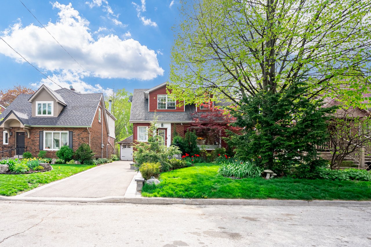 22 Worthington Cres - a Gem in Bloor West Village