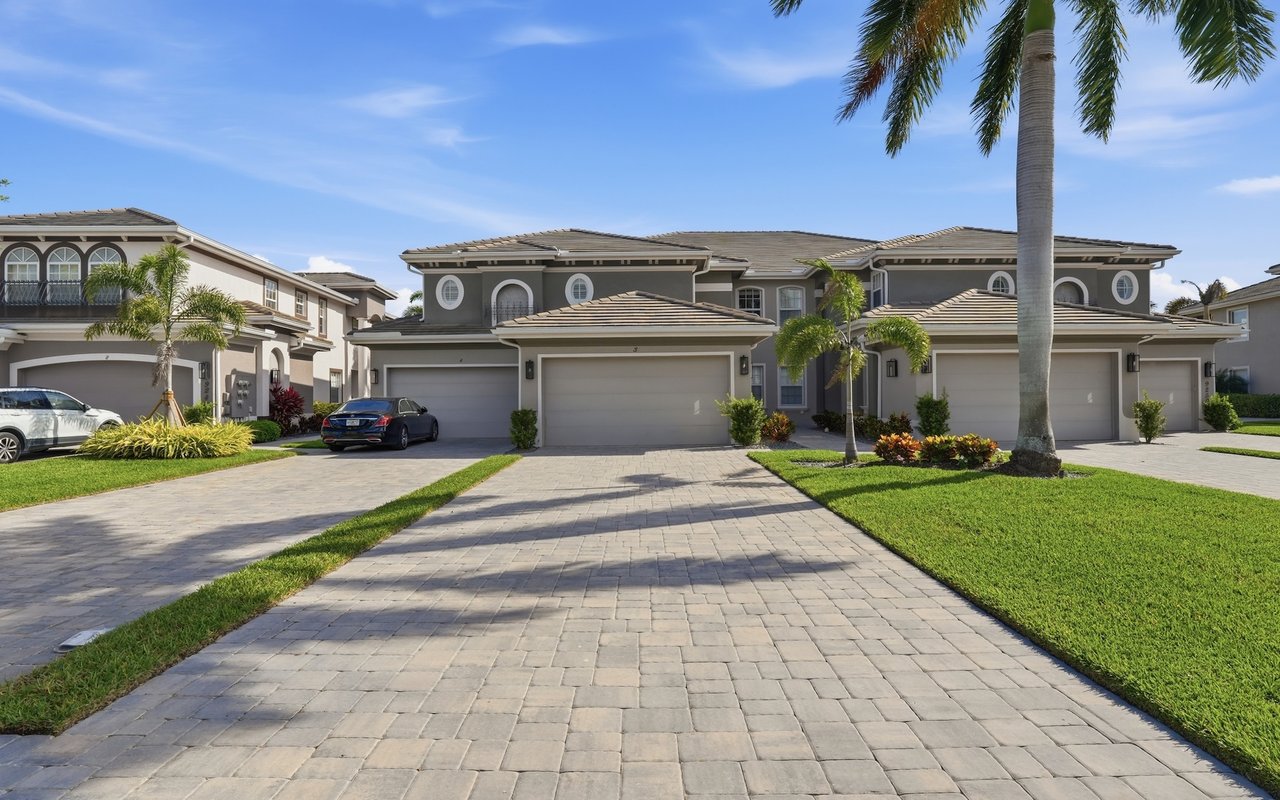 9250 Triana Ter #203