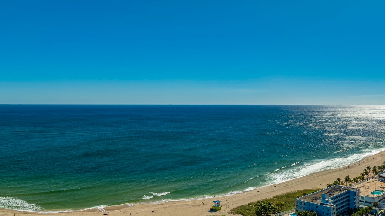 W Pompano Beach Hotel & Residences