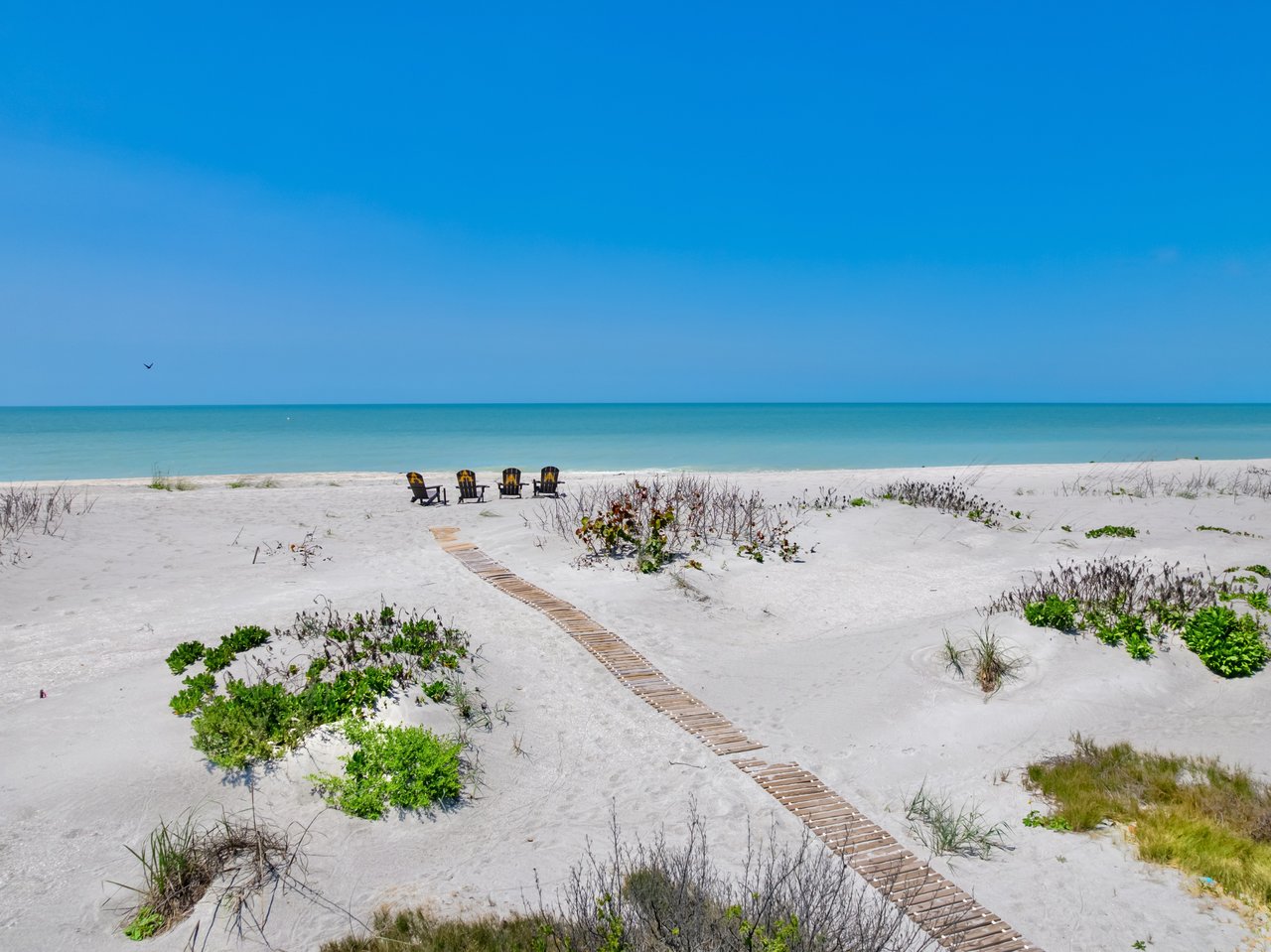 16205 Captiva DR