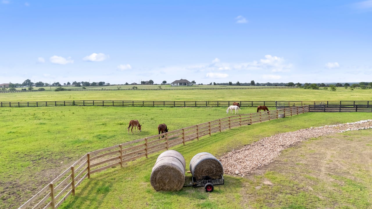 108 Country Vista Lane