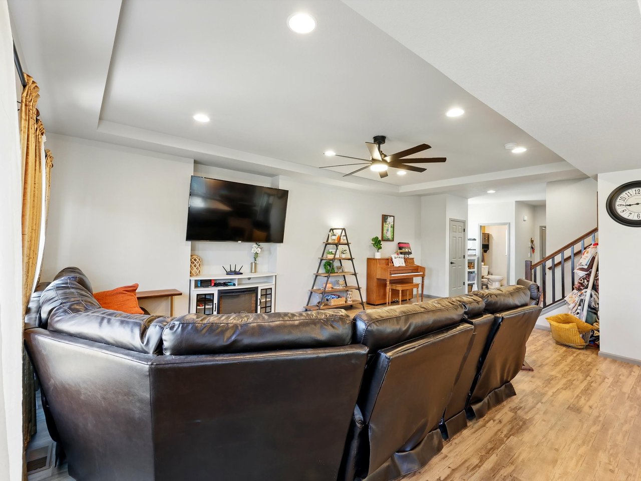 6207 Kildare Drive
